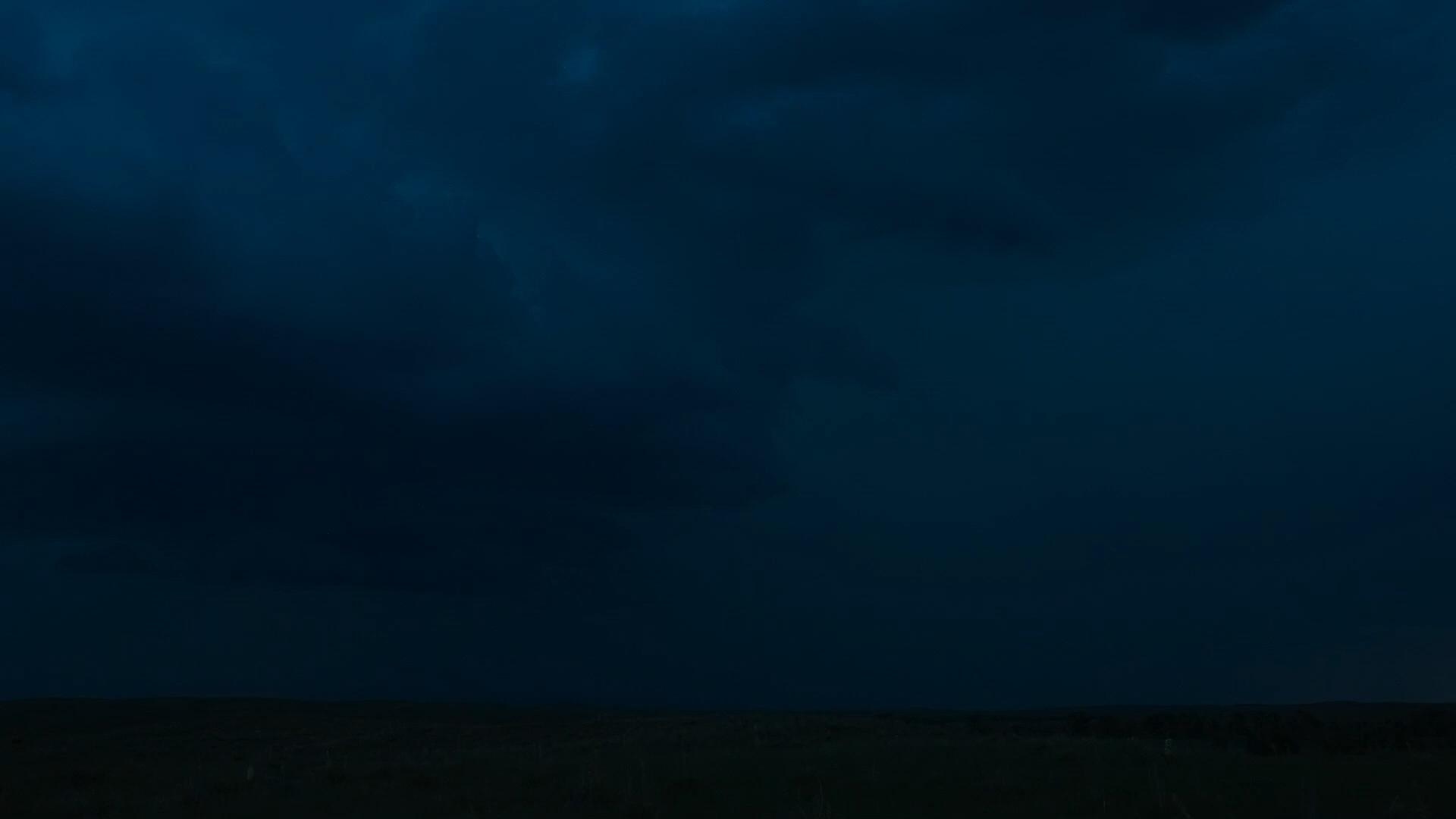 PreviStorm Hero Background